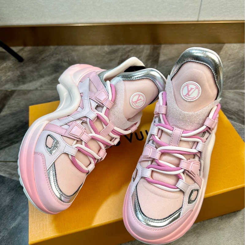 全新 LV 路易威登 Archlight 情人節限定款 老爹鞋37碼-2