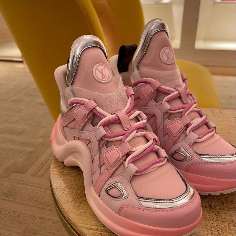 全新 LV 路易威登 Archlight 情人節限定款 老爹鞋37碼-3