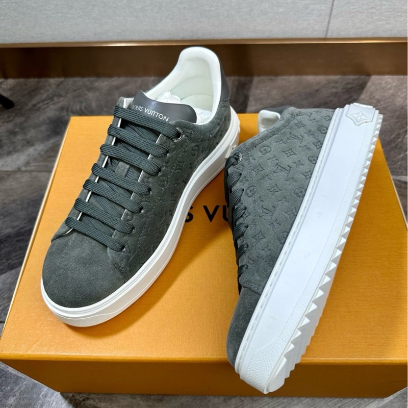 全新 LV 路易威登 Time out 灰色麂皮老花滿logo 厚底運動鞋36碼-5