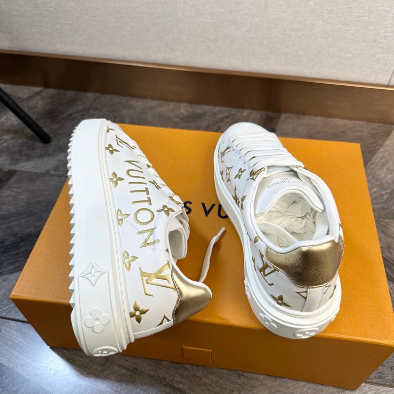全新 LV 路易威登 Time out 金色浮雕logo小白鞋 厚底運動鞋35.5碼-4