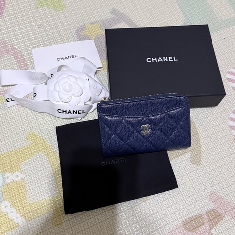 CHANEL深藍小牛皮L型卡夾/零錢包