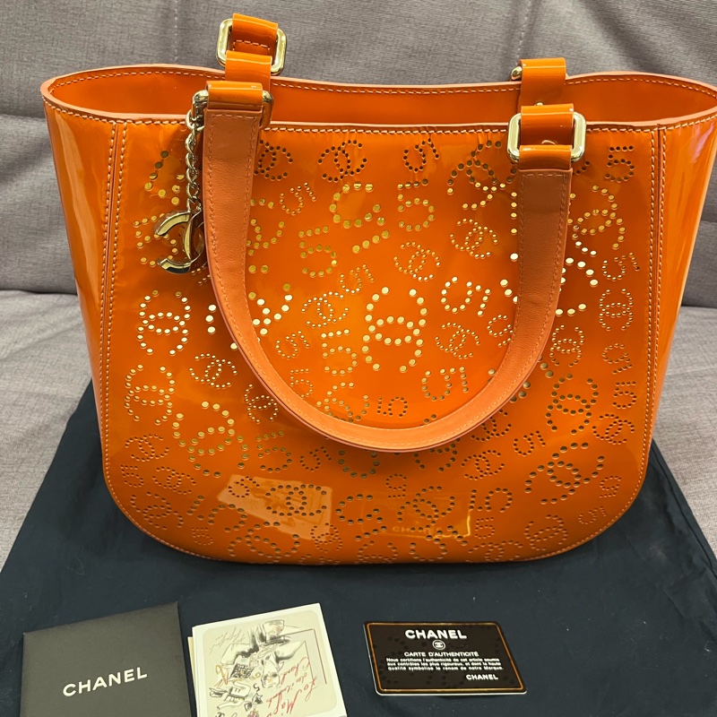 Chanel 附飾穿孔手提包-7