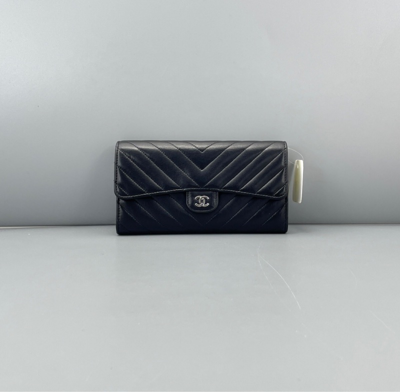 【一包兩用✨性價比極高❤️全網最低價】Chanel CF長款錢包V紋黑銀-1