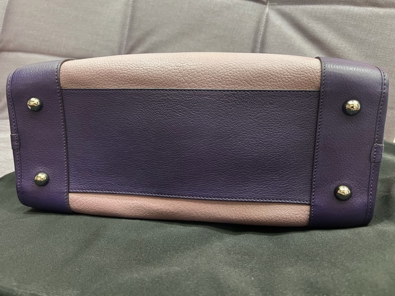 Loewe 352.35AA22西班牙奢華皮 革 Amazona 大型山羊皮 拼接 Ama zona包 紫羅蘭-5