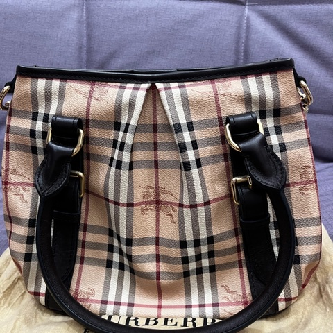 BURBERRY戰馬格紋肩背包