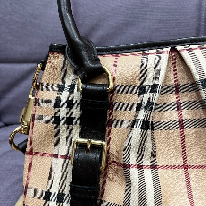 BURBERRY戰馬格紋肩背包-5