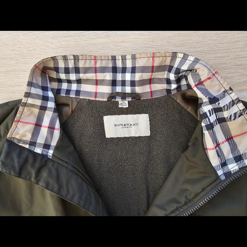 Burberry 防撥水外套 XL-14