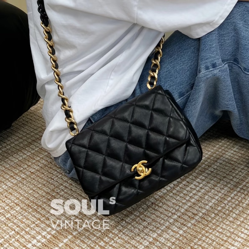 熱門火爆款❤️‍🔥99新😍Chanel香奈兒22s黑金鴛鴦鏈方胖子單肩斜挎包-1