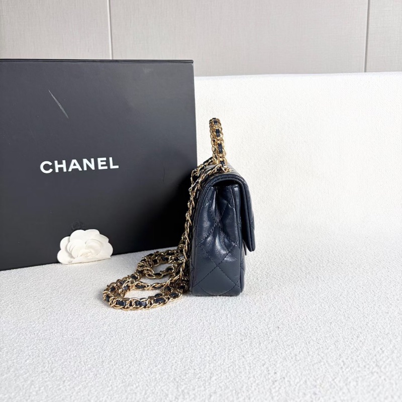 Chanel cf大mini肩背斜背包 芯片款 深藍 金扣 油蠟皮20*13*6 99新配件塵袋購證-6