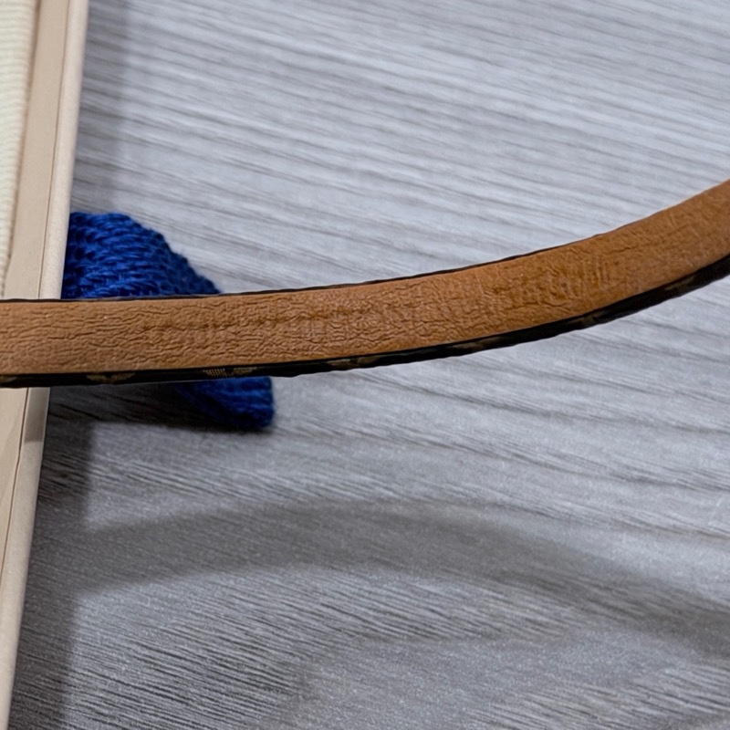 🌟LV愛心鎖頭手環Crazy In Lock Charm Bracelet-12