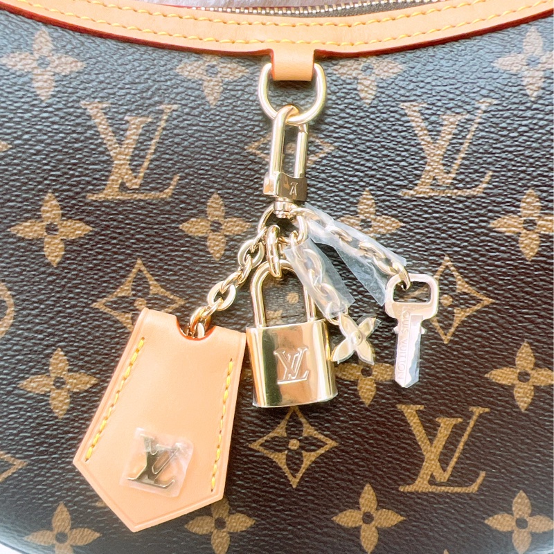 全新 Lv looping 月亮牛角包/腋下包-1