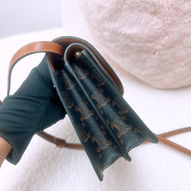 Celine wallet on strap woc 啡色老花斜挎包-4