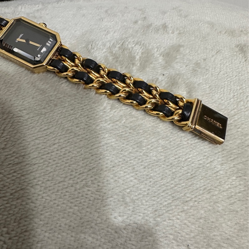 Chanel 黑金首映錶M號-4