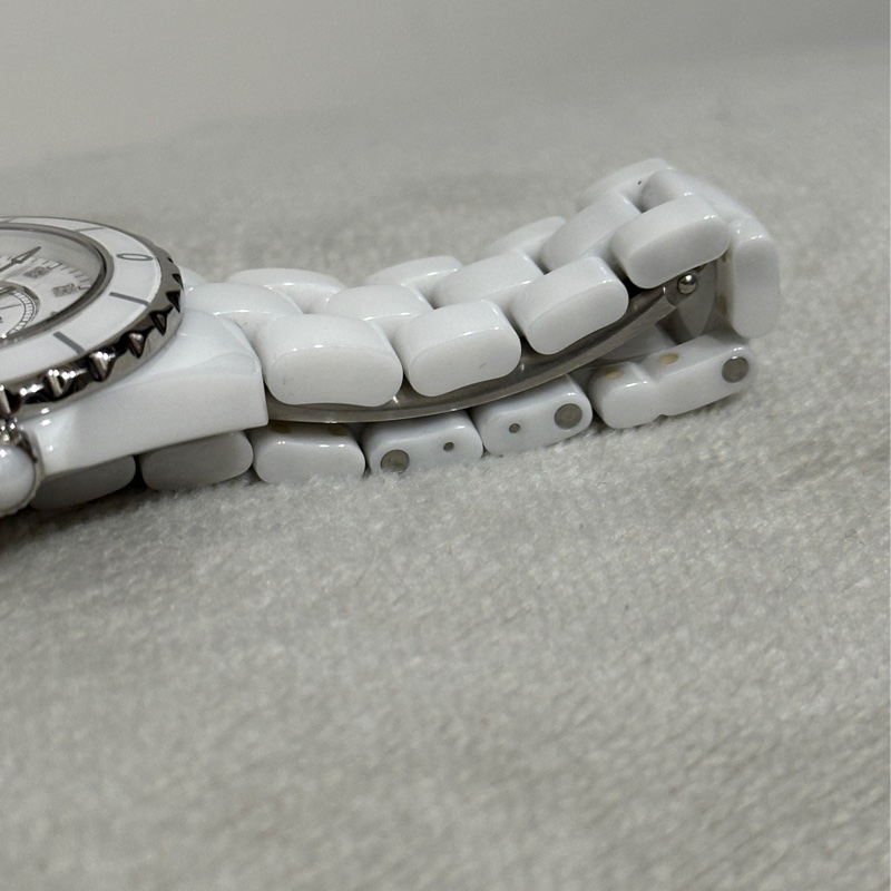 Chanel 白色J12 12點鑽 33mm-7