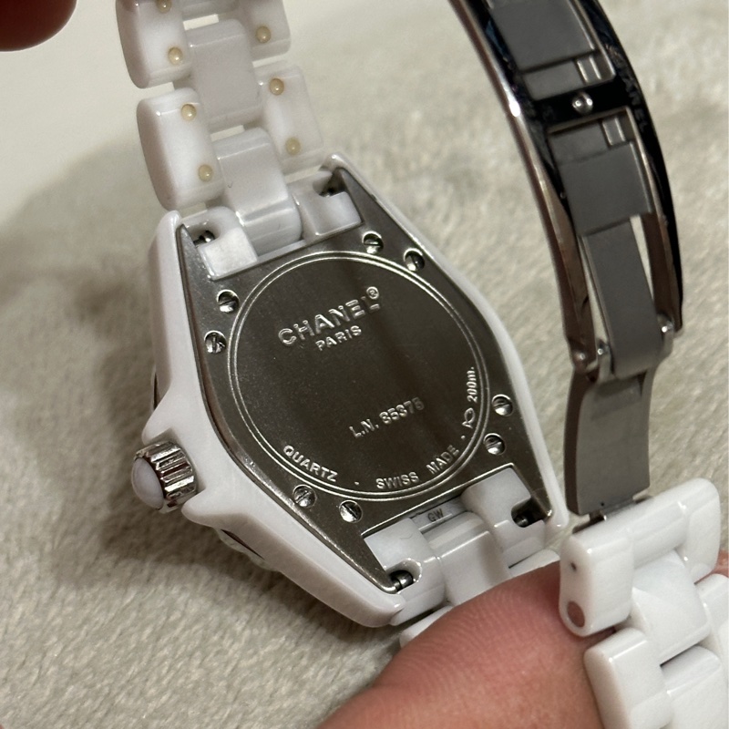 Chanel 白色J12 12點鑽 33mm-10