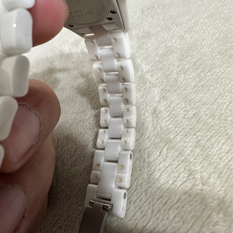 Chanel 白色J12 12點鑽 33mm-14