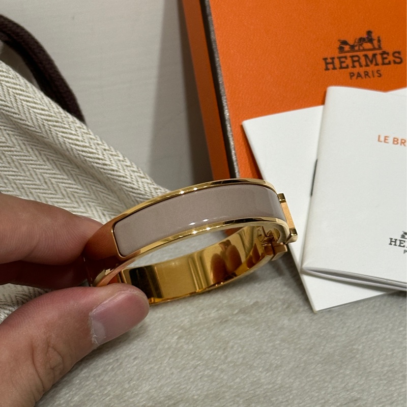 Hermes Clic H 手環金色配奶茶色-3