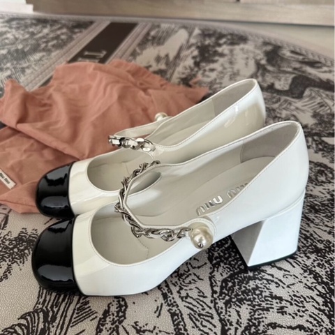 【96新 ✨ 全網最甜價！】Miu Miu張元英同款瑪莉珍 37碼 有購證（下單前先詢問庫存❗️）