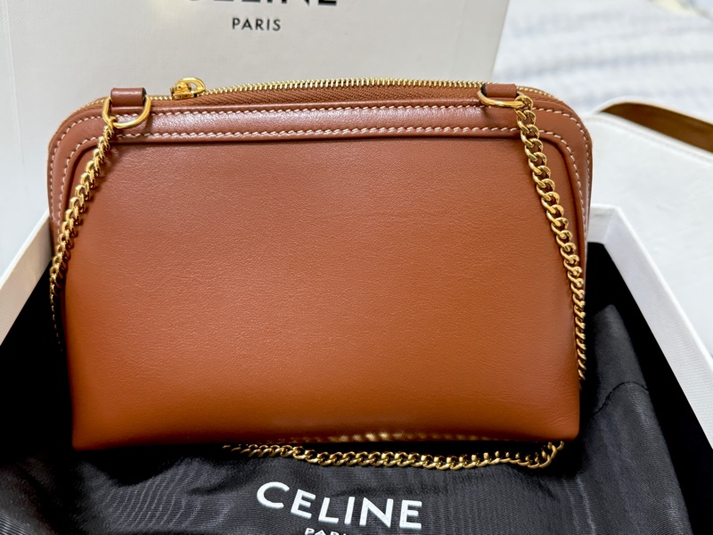 賣場最低價|全新|CELINE 皮革貝殼包(小牛皮)-6