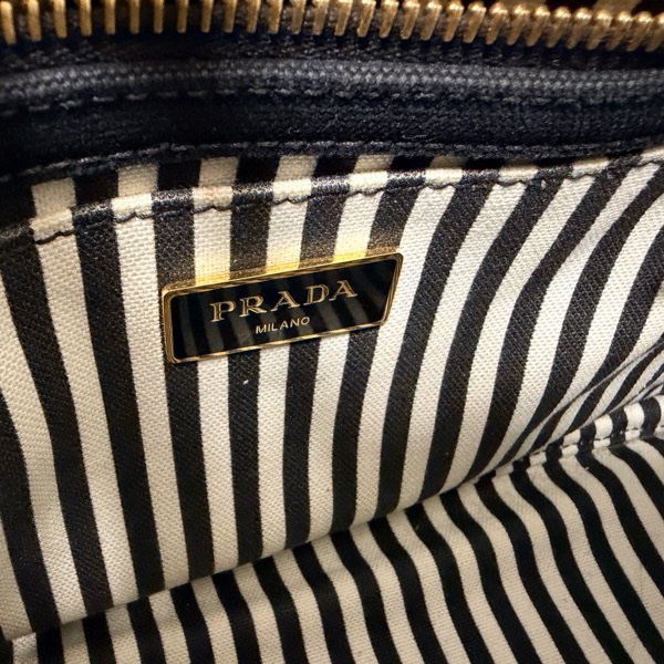 prada canapa-8