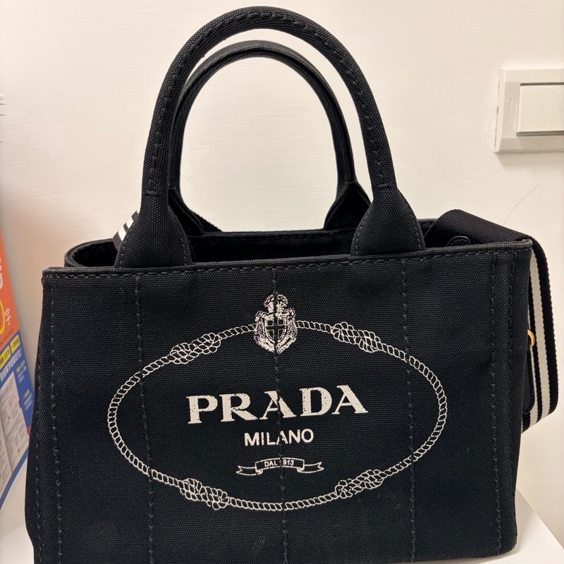 prada canapa-9