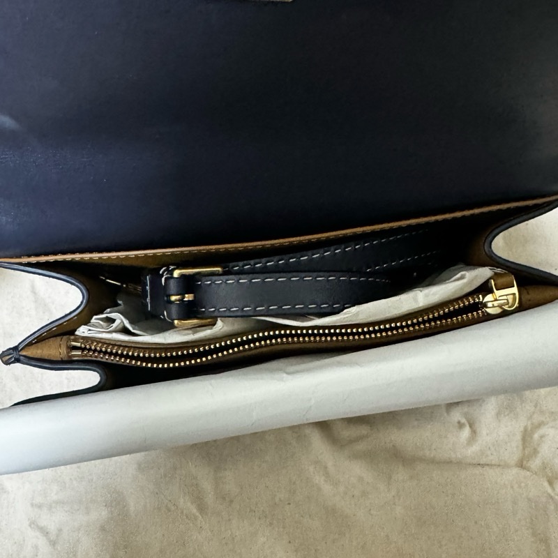 ToryBurch 專櫃款T monogram 緹花肩背包 風琴包 兩條揹帶-2