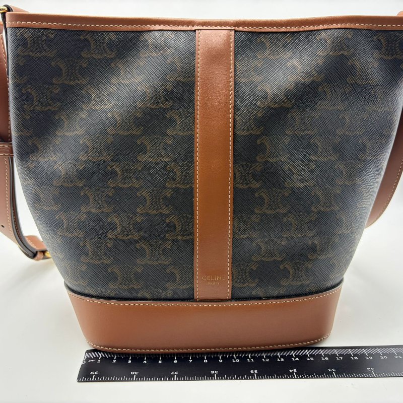 CELINE 凱旋門老花水桶包-6
