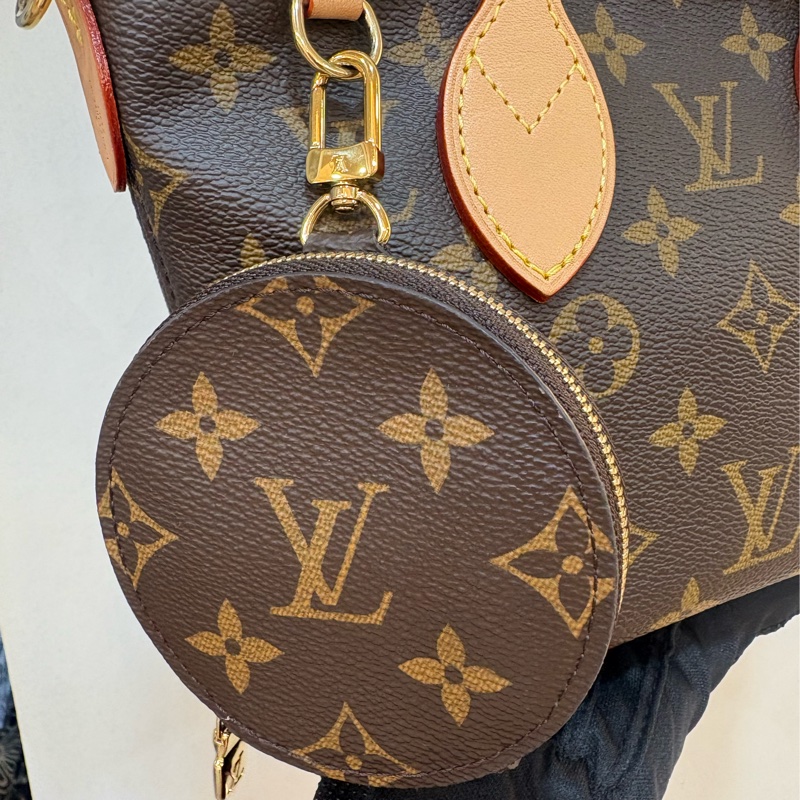 Louis Vuitton LV M46705 零錢奶茶背帶二合一托特包-1