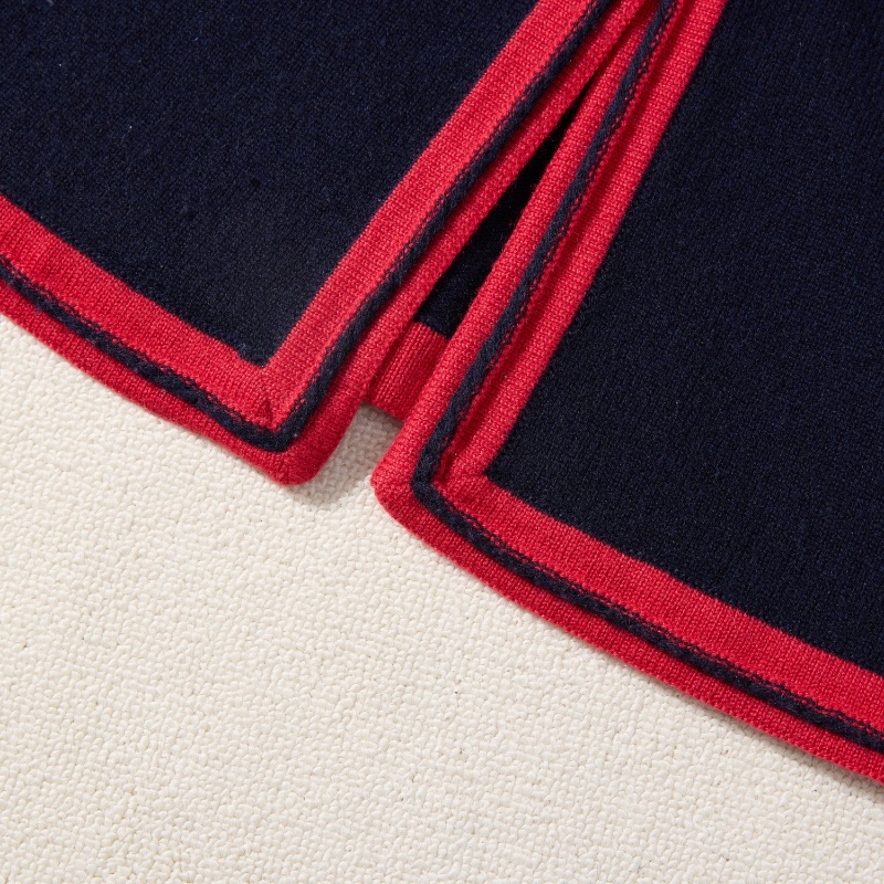 ❤️CHANEL 經典配色 開衫毛衣 紐扣超美-3