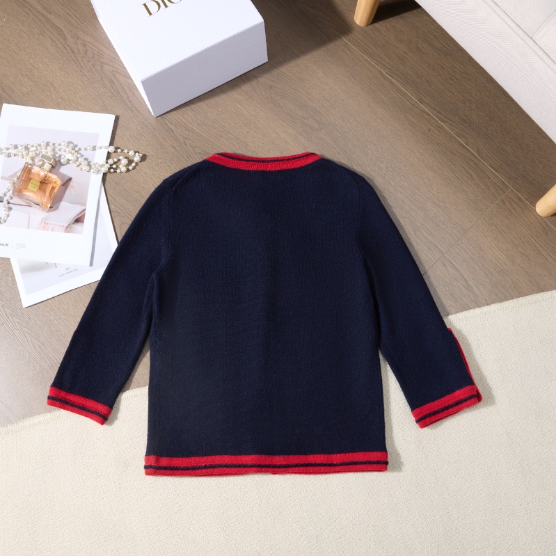 ❤️CHANEL 經典配色 開衫毛衣 紐扣超美-6