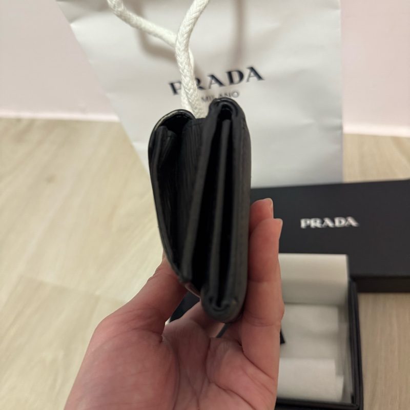 Prada 三折零錢短夾-2