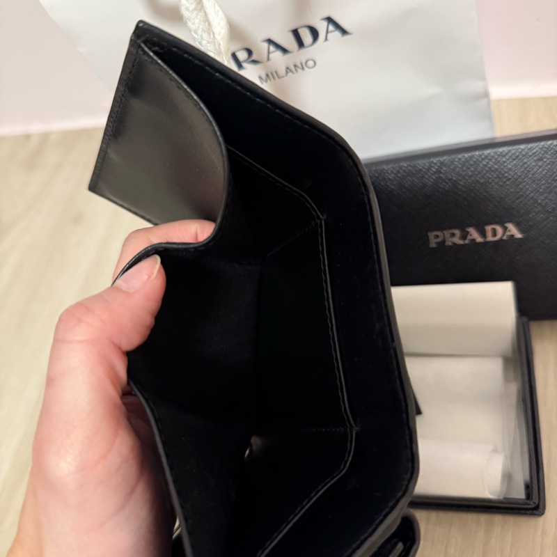 Prada 三折零錢短夾-9