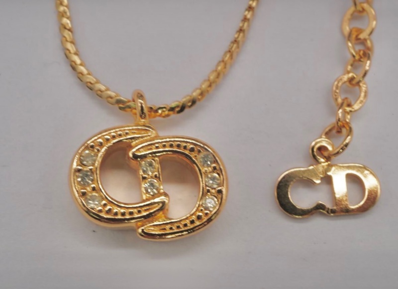 Christian Dior 經典CD標誌水鑽項鍊✨-2