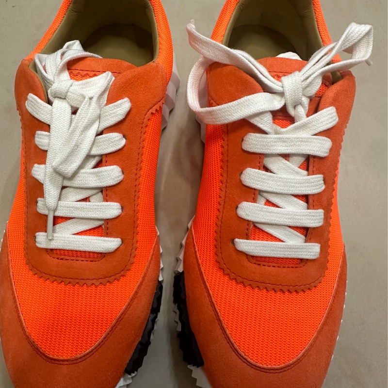 二手正品經典橘色馬仕鞋-2