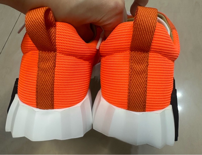 二手正品經典橘色馬仕鞋-3