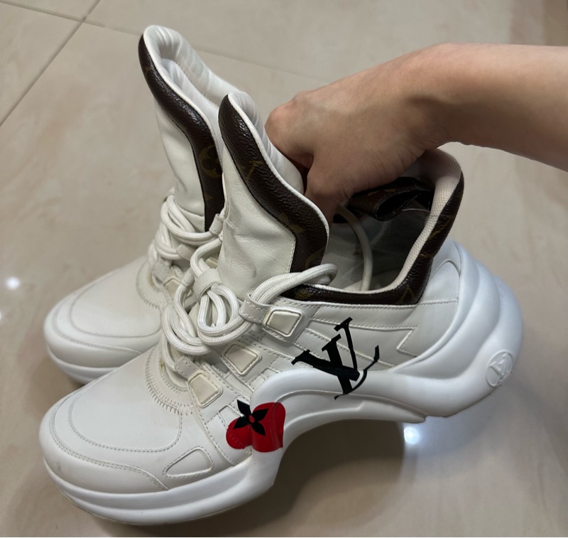 二手正品LV運動鞋-1