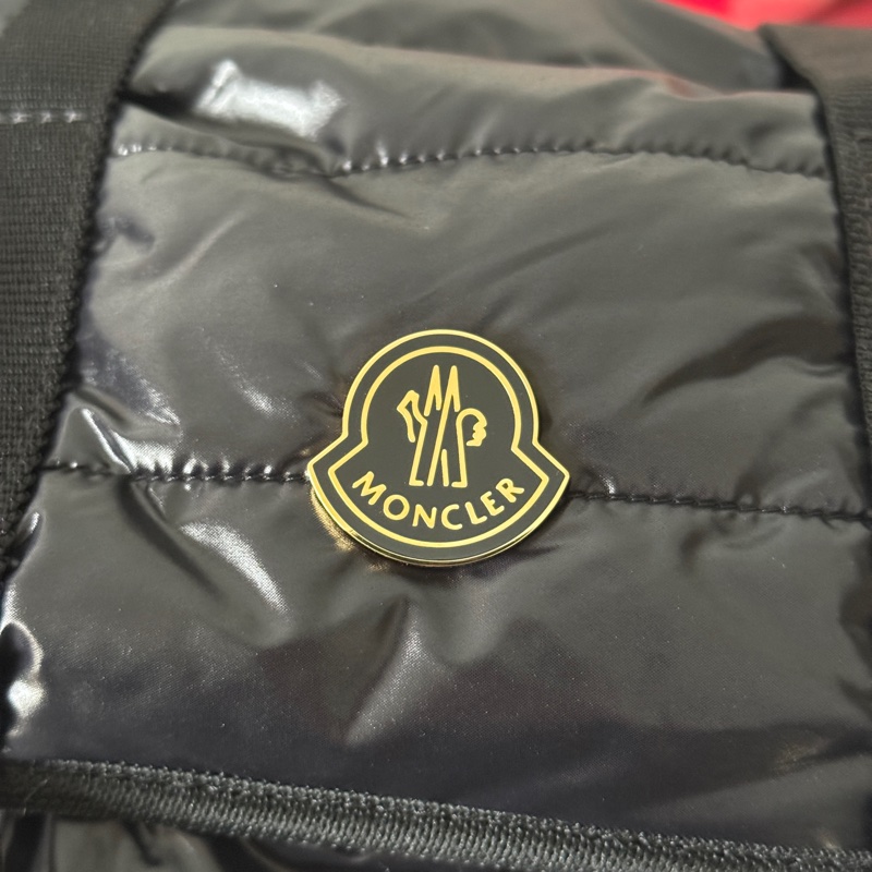 MONCLER Padded Multipocket Backpack 黑色 羽絨衣材質 後背包-4