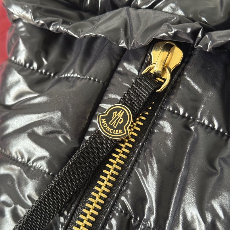 MONCLER Padded Multipocket Backpack 黑色 羽絨衣材質 後背包-5