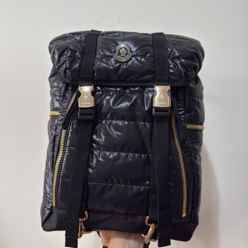MONCLER Padded Multipocket Backpack 黑色 羽絨衣材質 後背包-8