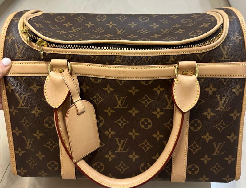 Louis Vuitton 寵物包-0