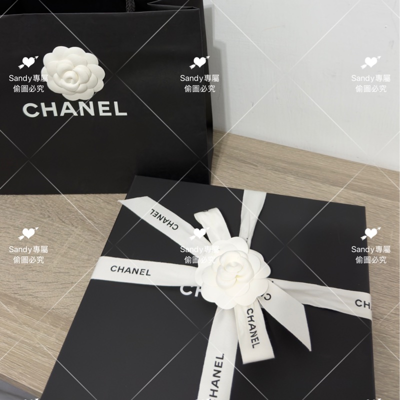 附盒子❤️Chanel 26p 爆款經典菱格圍巾🧣 全新全配 奶油白-6