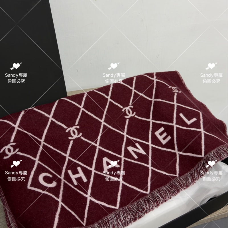 附盒子❤️Chanel 26p 爆款經典菱格圍巾🧣 全新全配 酒紅色-9