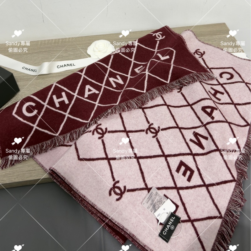 附盒子❤️Chanel 26p 爆款經典菱格圍巾🧣 全新全配 酒紅色-10