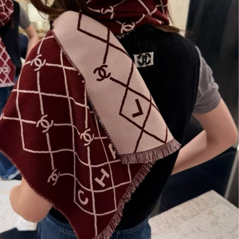 附盒子❤️Chanel 26p 爆款經典菱格圍巾🧣 全新全配 酒紅色-14