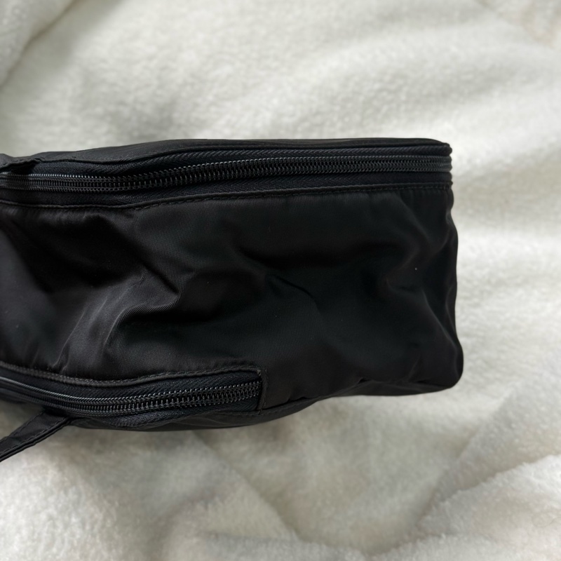 Prada多功能黑色保齡球包-4