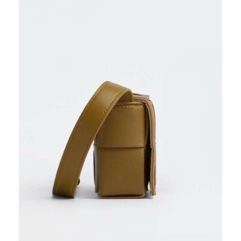 Bottega Veneta 女士 CASSETTE斜挎包均碼碼MINI、12 X 4 X 8 CM-1