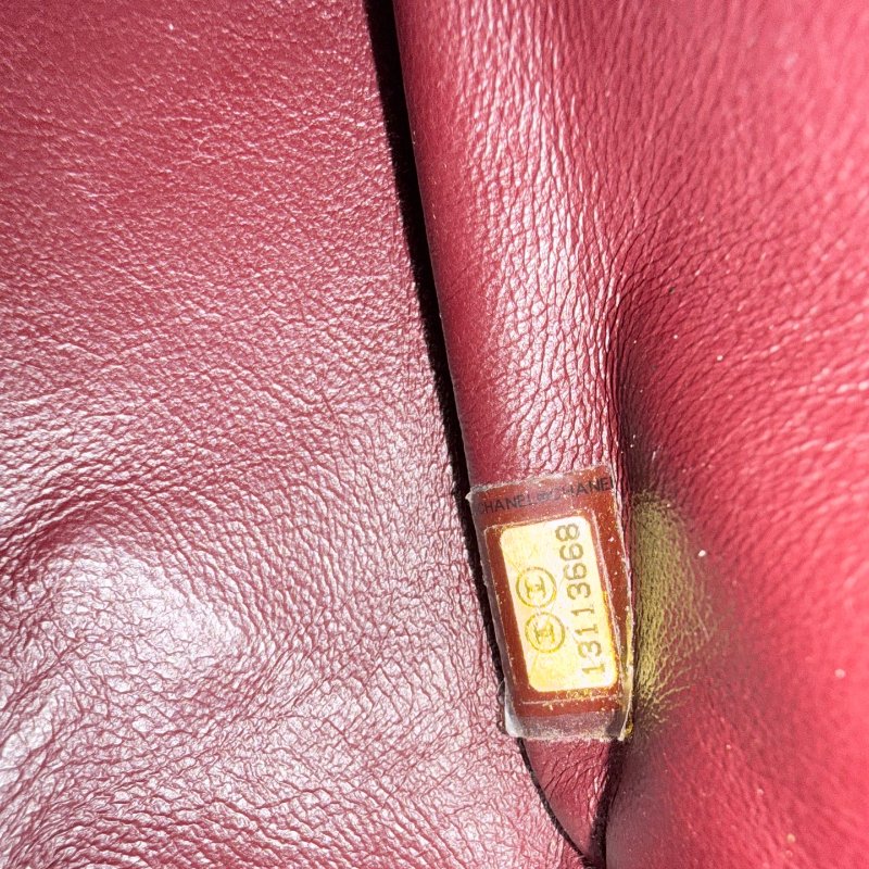 香奈兒 / Chanel 2.55 肩背包 大號 黑金牛皮 尺寸: 20×31.5×10 cm 年份:2010 年 13 開-31