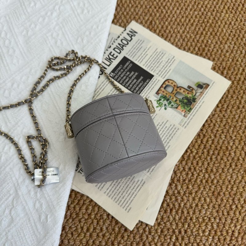 香奈兒 Chanel 化妝盒 海鷗灰 31 開無卡-3