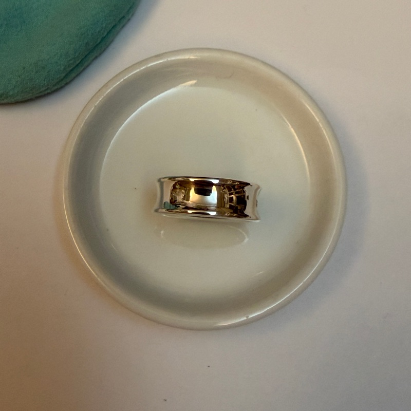 Tiffany & co 1837 經典戒指-6