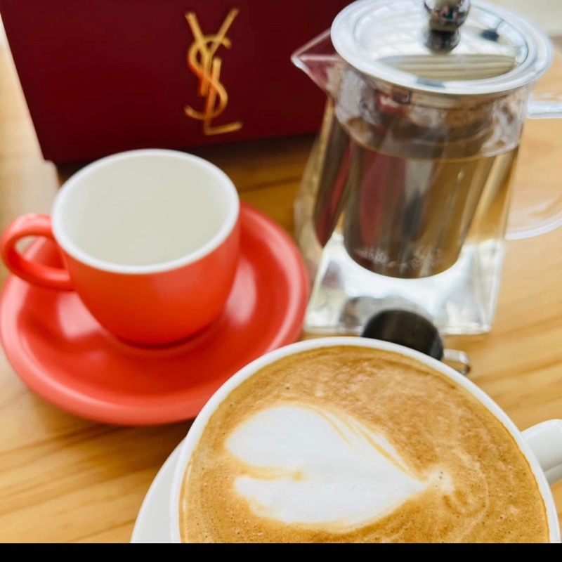 YSL 荔面牛皮掀蓋/紅金 兩用包-3